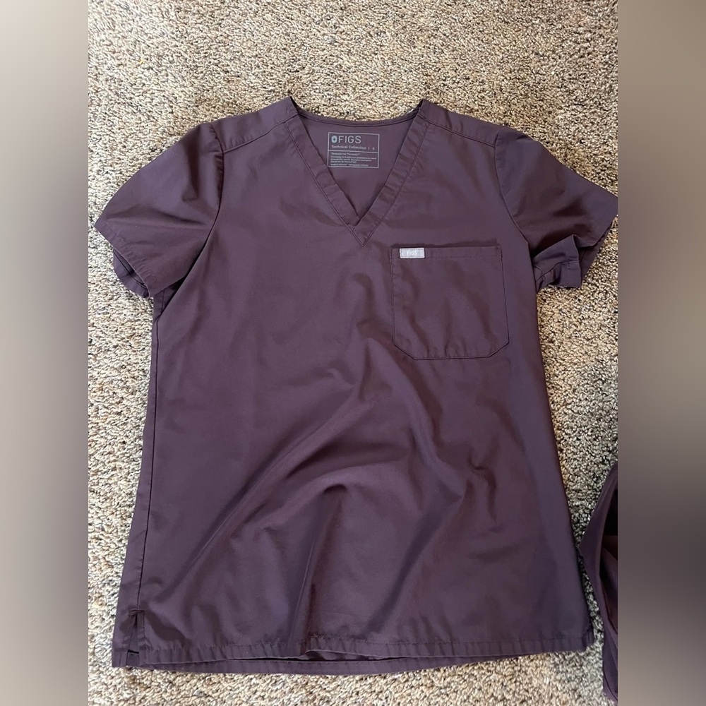 Figs scrubs